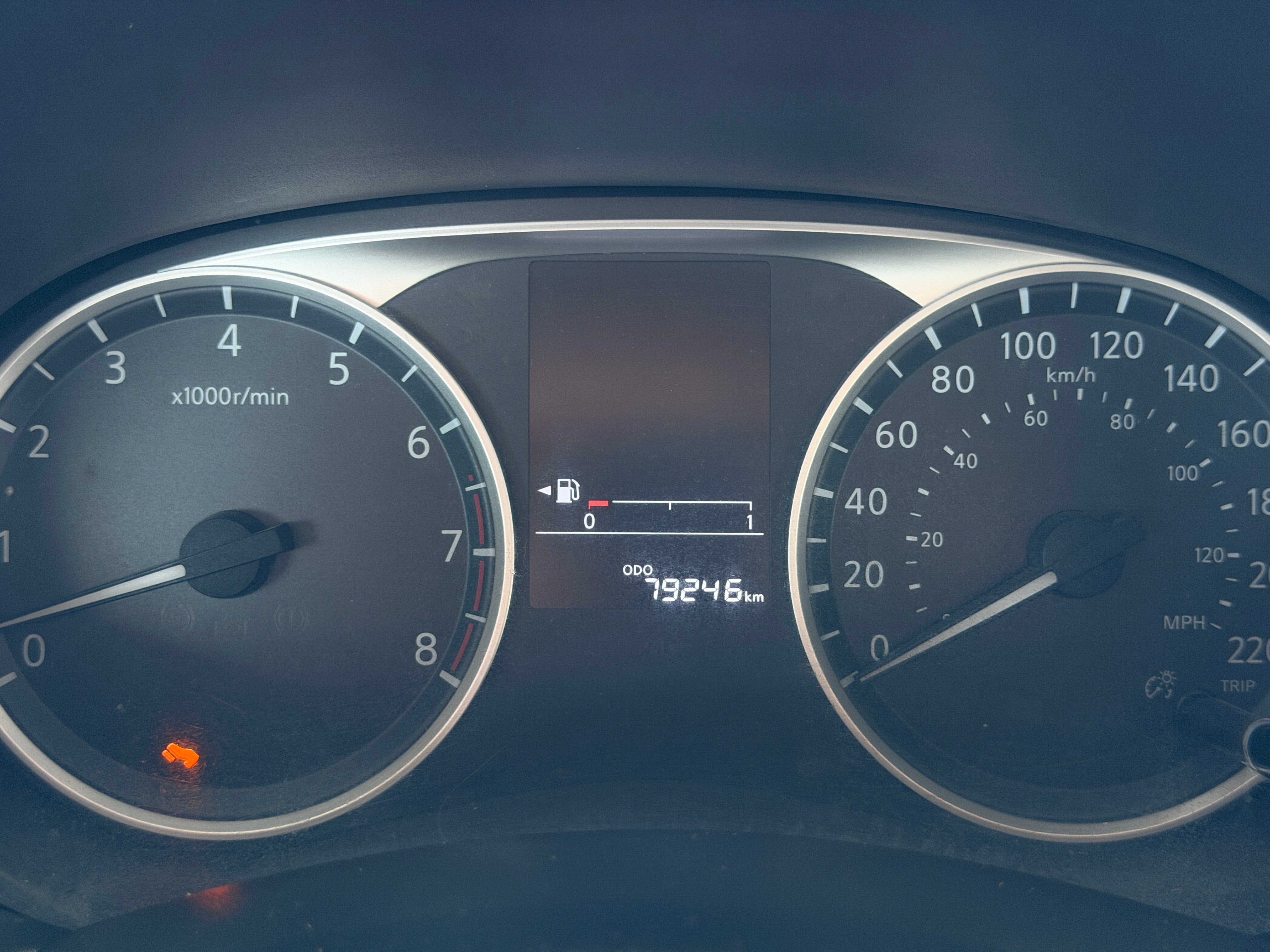 2023 Nissan KICKS 5 PTS ADVANCE 16L TA AAC VE RA-16