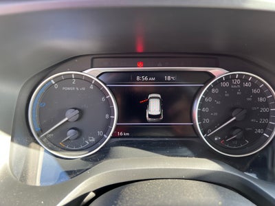 2024 Nissan X-TRAIL 5P PLATINUM E.POWER HEV L31.5 AUT