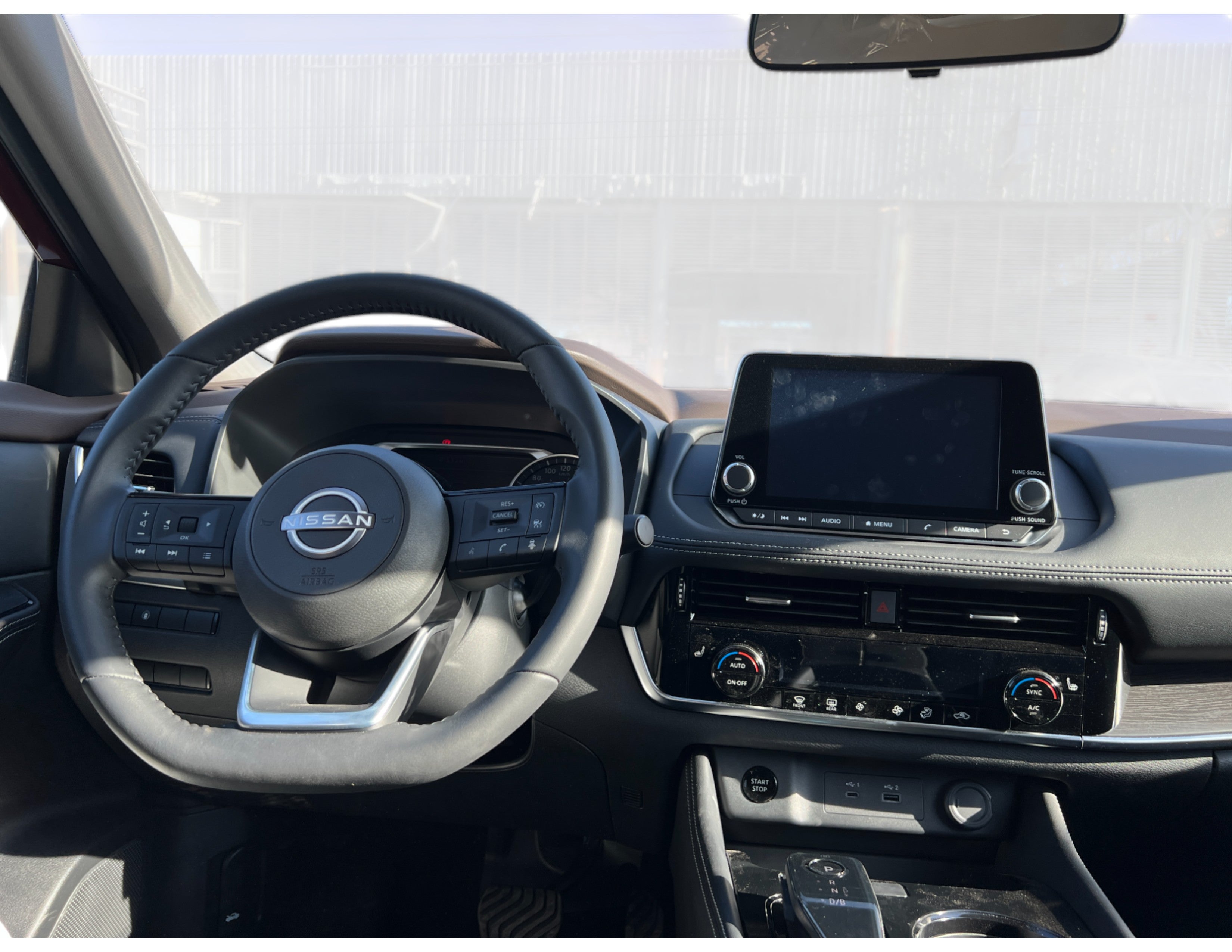 2024 Nissan X-TRAIL 5P PLATINUM E.POWER HEV L31.5 AUT